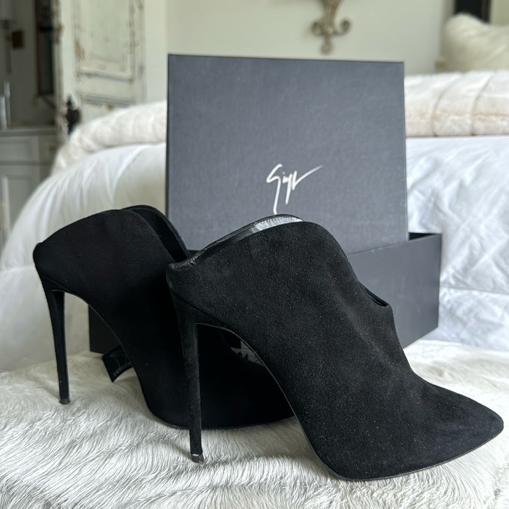 Authentic Giuseppe Zanotti Design